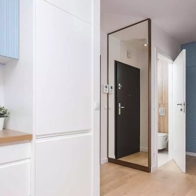 Long-term rental of 2-room apartment in historic Kazimierz district, Krakow, Poland