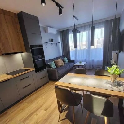 Долгосрочная аренда 3-комнатной квартиры 52.5м² в Кракове, Польша