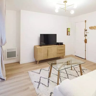 Langzeitmiete einer 2-Zimmer-Wohnung mit 30m² in Paris, Frankreich