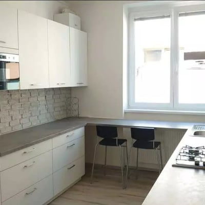 Location longue durée Appartement 2 pièces avec cuisine séparée dans la Vieille Ville de Bratislava, Slovaquie