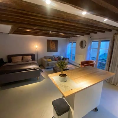 Long-term rental of a 35 m² studio in Paris, France