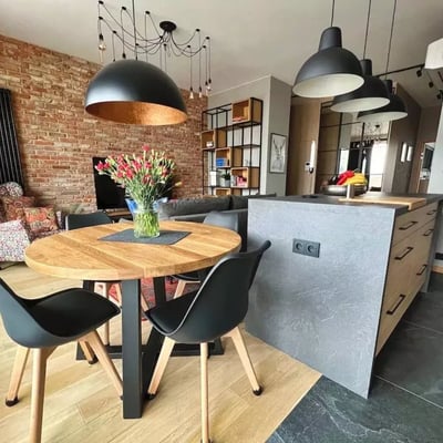 Alquiler a largo plazo de un apartamento de 58 m² con dos habitaciones y balcón en el distrito de Mokotów, Varsovia, Polonia