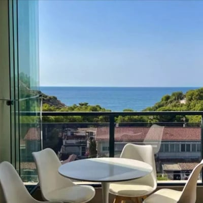 Long-term rental of a 161 m² penthouse in Alicante, Spain