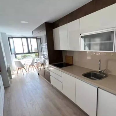 Long-term rental of a 161 m² penthouse in Alicante, Spain