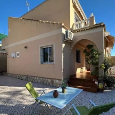 Долгосрочная аренда дома 112 м² в Торревьехе, Испания