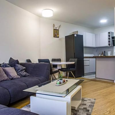 Location longue durée d’un appartement 2 pièces 57 m² à Belgrade, Serbie