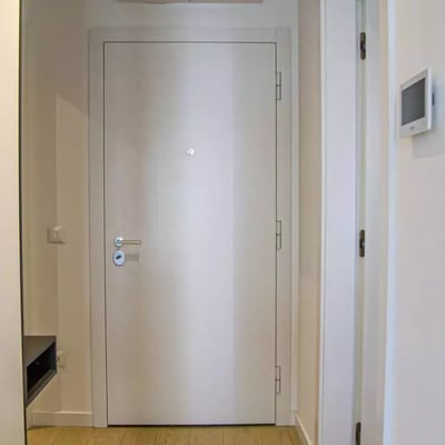 Location longue durée d’un appartement de 2 pièces de 40 m² dans une résidence haut de gamme, Belgrade, Serbie