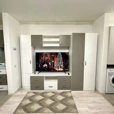 Langfristige Miete eines 1-Zimmer-Studios in einem Neubau, 2. Stock, Bukarest, Rumänien