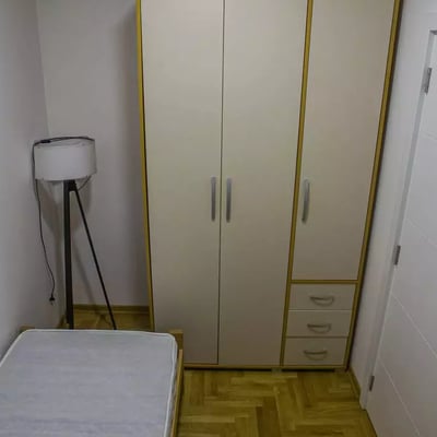 Location longue durée d’un appartement 2 pièces 52 m², Serbie, Belgrade