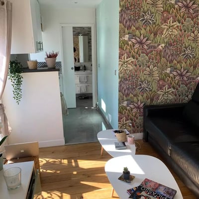 Long-term rent studio 21 m² walk-up in Paris, France