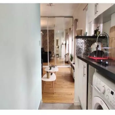 Long-term rent studio 21 m² walk-up in Paris, France