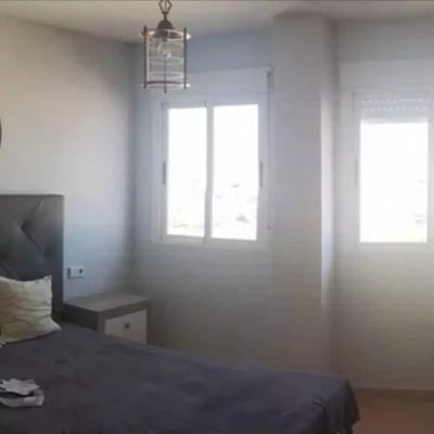 Langzeitmiete einer Wohnung mit 145m² im Stadtteil San Gabriel, Alicante, Spanien