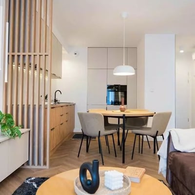 Long-term rental of a 2-room apartment 43m² close to the city center, Wrocław, Poland