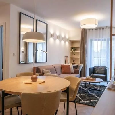 Long-term rental of a 2-room apartment 43m² close to the city center, Wrocław, Poland