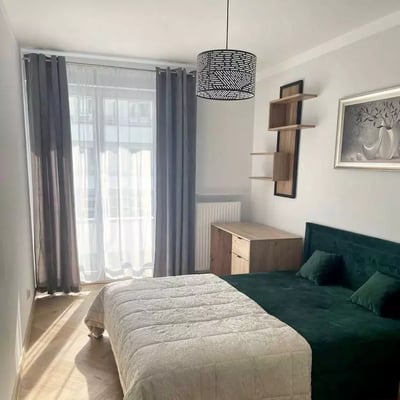 Долгосрочная аренда 3-комнатной квартиры 65м² в районе Saska kępa, Варшава, Польша