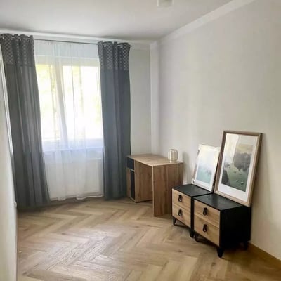 Долгосрочная аренда 3-комнатной квартиры 65м² в районе Saska kępa, Варшава, Польша