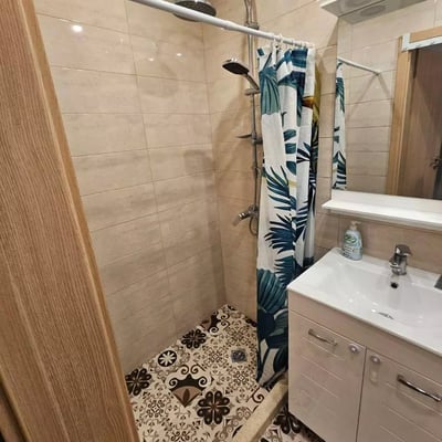 Location longue durée d’un appartement 3 pièces dans le centre de Bourgas, Bulgarie