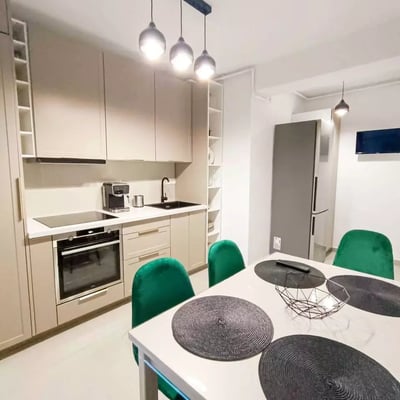 Langzeitmiete einer 2-Zimmer-Wohnung, Brașov, Rumänien