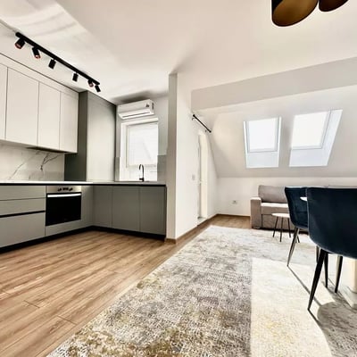 Long-term rental of a 3-room apartment in Brașov, Romania