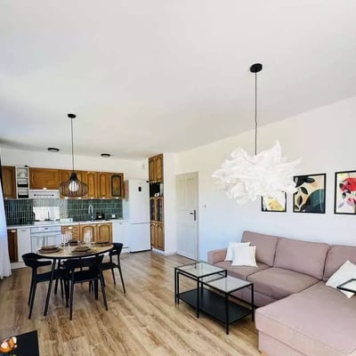 Long-term rental of a 3-room apartment 60 m² in Fabryczna district, Wrocław, Poland