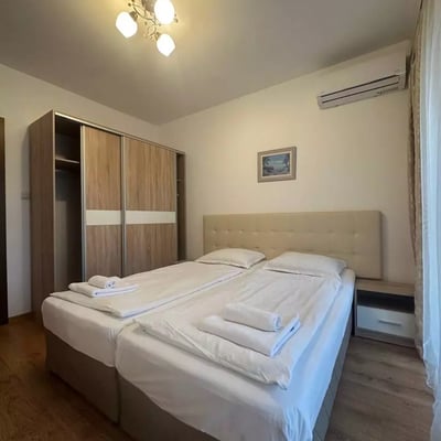 Long-term rental of a 2-room apartment with sea view, Varna, Alen Mak quarter, Bulgaria