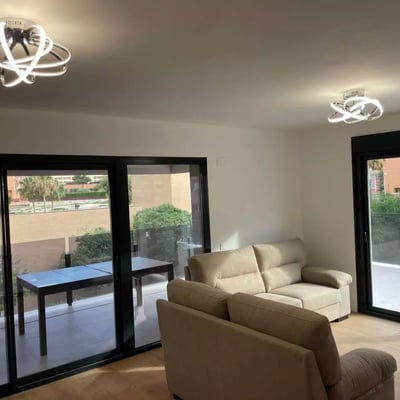 Long-term rental of a 3-room apartment 93m² in Alicante, Spain