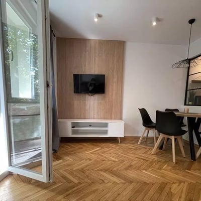 Long-term rental of a 2-room apartment 48m², Kraków, Poland