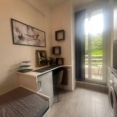 Long-term rental of 10 m² studio, 16th arrondissement, Paris, France