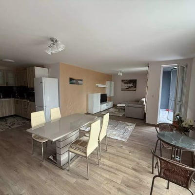 Location longue durée appartement 2 pièces au bord de la mer, quartier Kabakum, Varna, Bulgarie