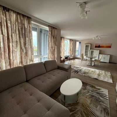 Location longue durée appartement 2 pièces au bord de la mer, quartier Kabakum, Varna, Bulgarie