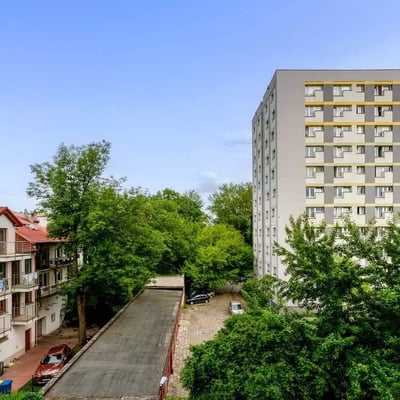 Долгосрочная аренда 2-комн. квартиры 38 м² в районе Krowodrza, Краков, Польша