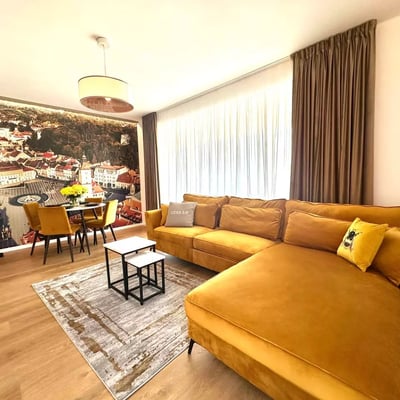 Langzeitmiete einer 3-Zimmer-Wohnung in Kasper Coresi, Brașov, Rumänien