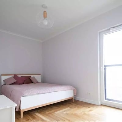 Alquiler a largo plazo de piso de 3 habitaciones 77 m², distrito Praga-Północ, Varsovia, Polonia