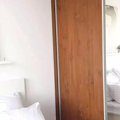 Location longue durée appartement 2 pièces 52 m², Wrocław, Pologne