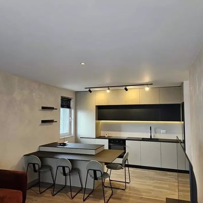 Langzeitmiete 2-Zimmer-Wohnung in Urban Plaza, Brașov, Rumänien