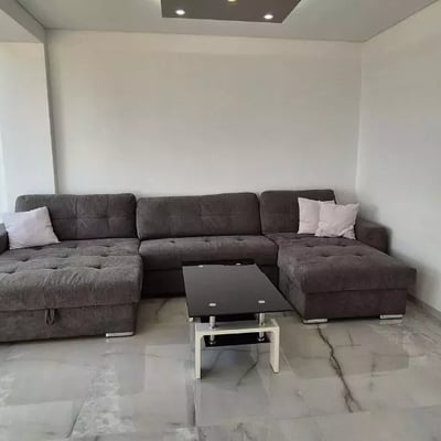 Langzeitmiete 3-Zimmer-Wohnung im Stadtteil Trakata, Warna, Bulgarien