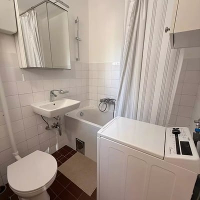 Langzeitmiete 2-Zimmer-Wohnung 43 m² mit Donau-Blick, Zentrum, Belgrad, Serbien