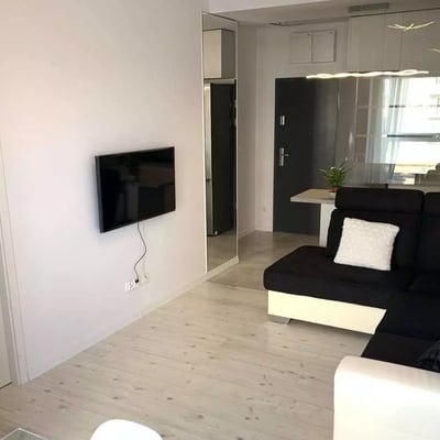 Long-term rental 2-room apartment 33 m², Promenady Wrocławskie, Wrocław, Poland