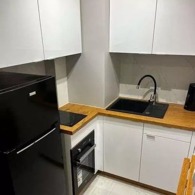 Location longue durée appartement 1 pièce 25 m², Wrocław, Pologne