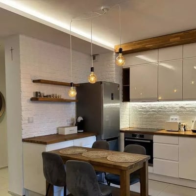 Langzeitmiete 1-Zimmer-Wohnung 40 m² im Stadtteil Zabłocie, Krakau, Polen