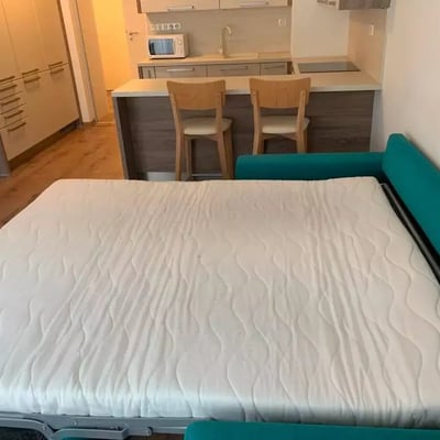 Alquiler a largo plazo apartamento de 1 habitación, Bratislava, Eslovaquia