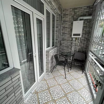 Alquiler a largo plazo apartamento 2+1, 80 m², Batumi, Georgia