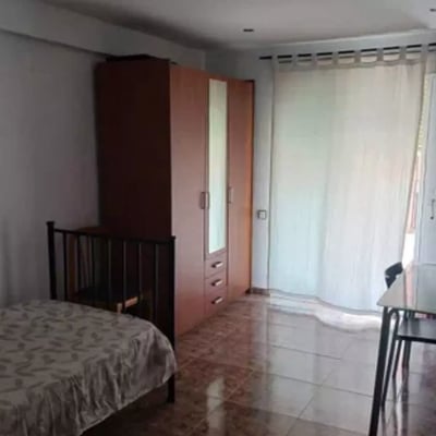 Langzeitmiete 3-Schlafzimmer-Wohnung, 135 m², Alicante, Spanien