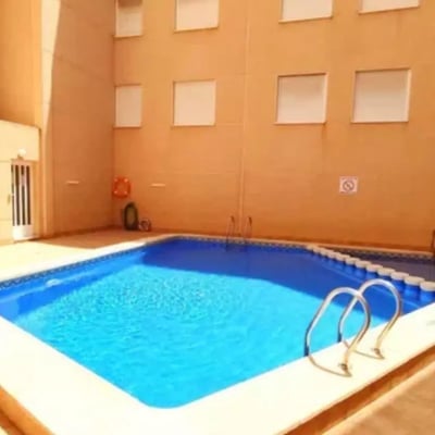 Location longue durée appartement 1 chambre, 50 m², Torrevieja, Espagne