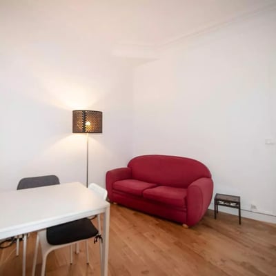 Long-term rental 2-room apartment, 30 m², 18th arrondissement, Paris, France