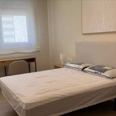 Alquiler a largo plazo apartamento de 3 dormitorios, 120 m², zona Benalúa, Alicante, España