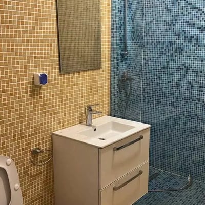 Long-term rental of a 2-room apartment, 55 m², Constanța, Romania