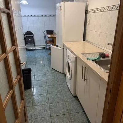 Long-term rental of a 4-room apartment, 85 m², Constanța, Romania