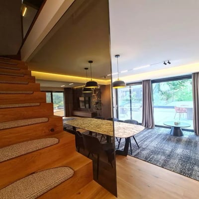 Langzeitmiete eines Duplex mit 3 Schlafzimmern, Brașov, Rumänien