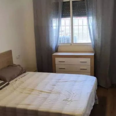 Location longue durée d’un appartement avec 2 chambres 65 m² à Torrevieja, Espagne
